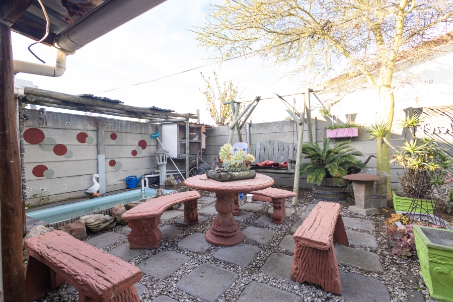 4 Bedroom Property for Sale in Townsend Estate Western Cape